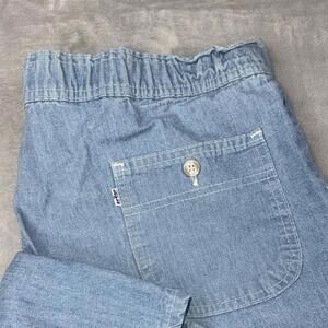 Vintage Levi’s Chambray Pants Light Blue Casual Workwear Men 42x29 USA 1980s